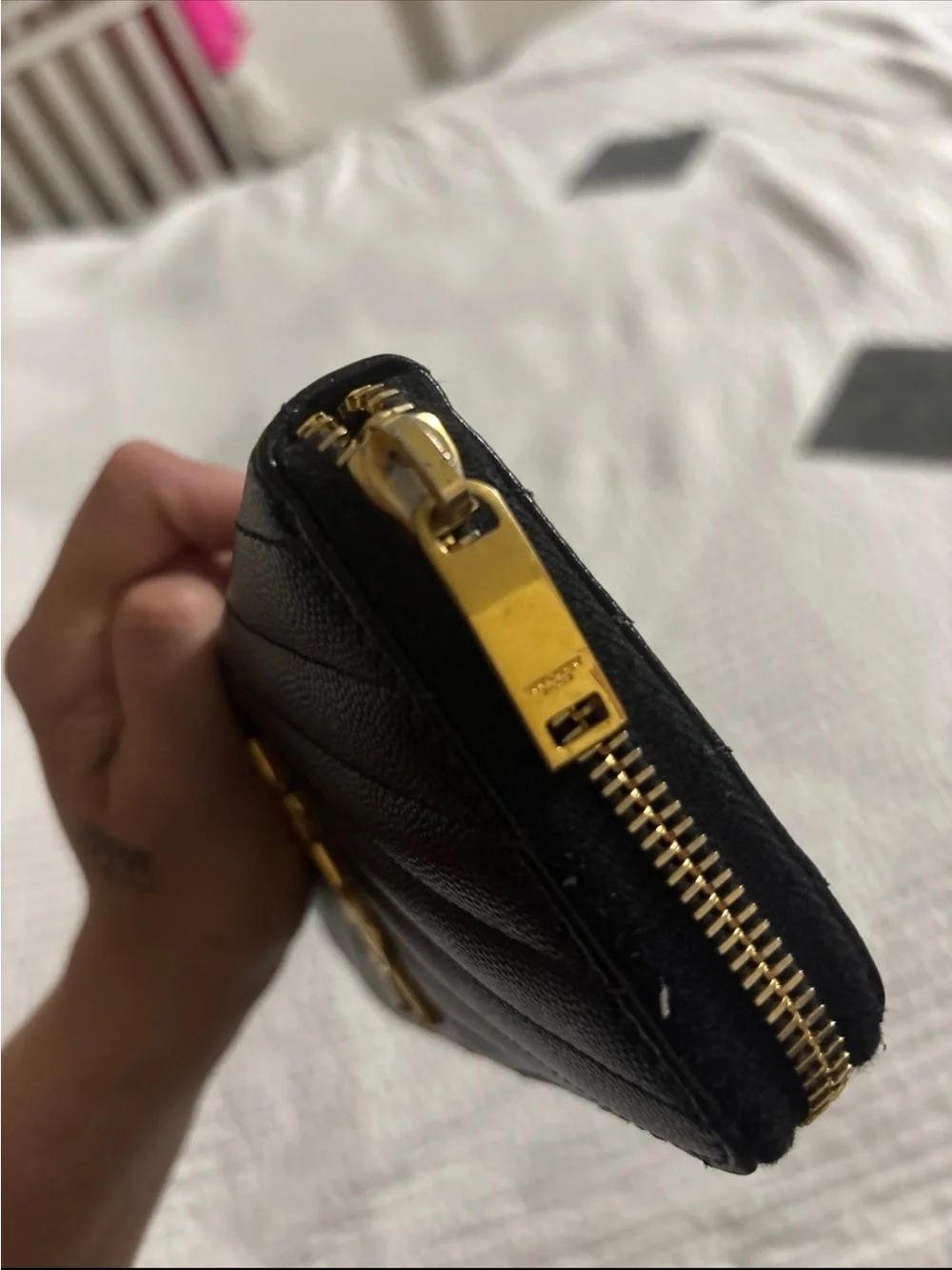 Saint Laurent Black Quilted Zip-Around Wallet with Gold YSL Emblem - Picture 5 of 7